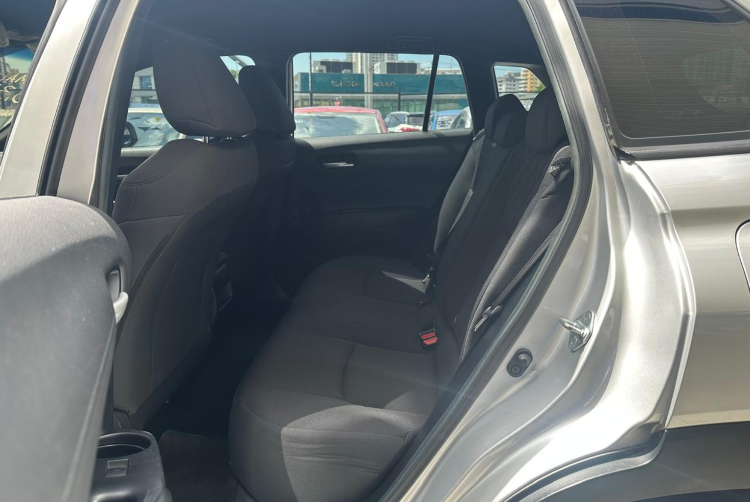 Toyota Corolla Cross 2022 Automático color Plateado, Imagen #10