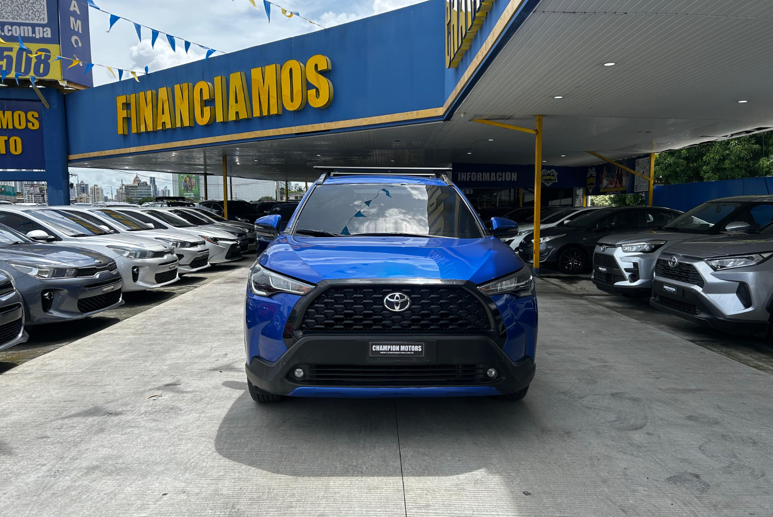 Toyota Corolla Cross 2023 Automático color Azul, Imagen #2