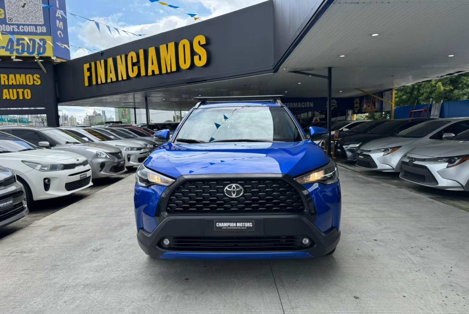 Toyota Corolla Cross 2023 Automático color Azul, Imagen #2