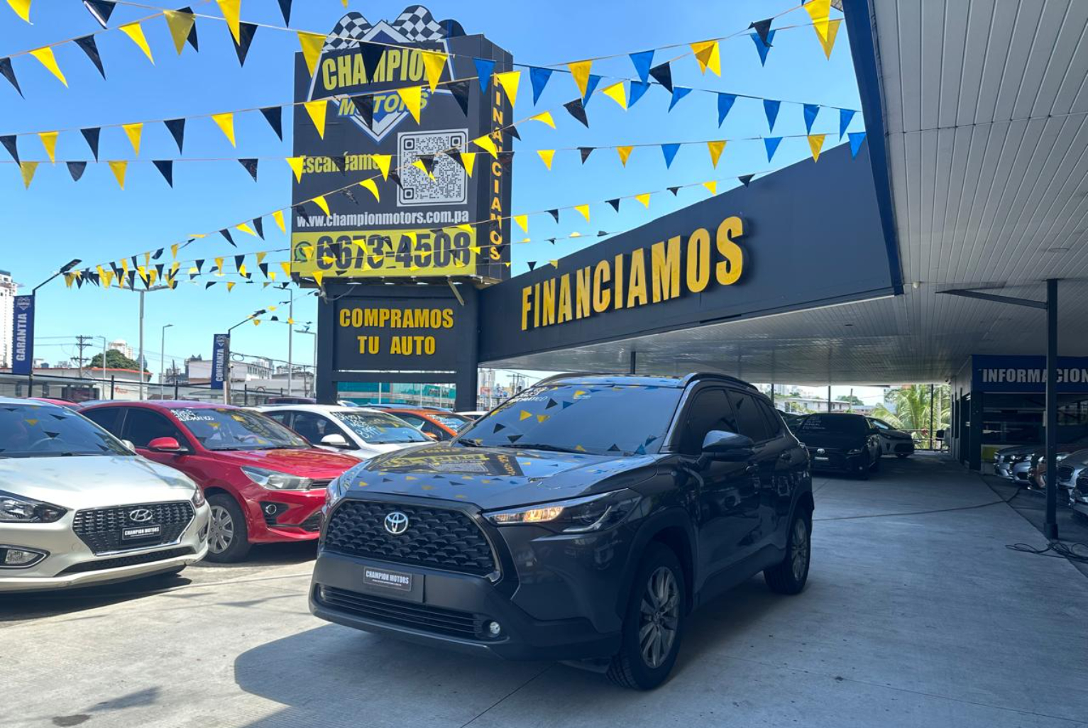 Toyota Corolla Cross 2023 Automático color Gris, Imagen #1