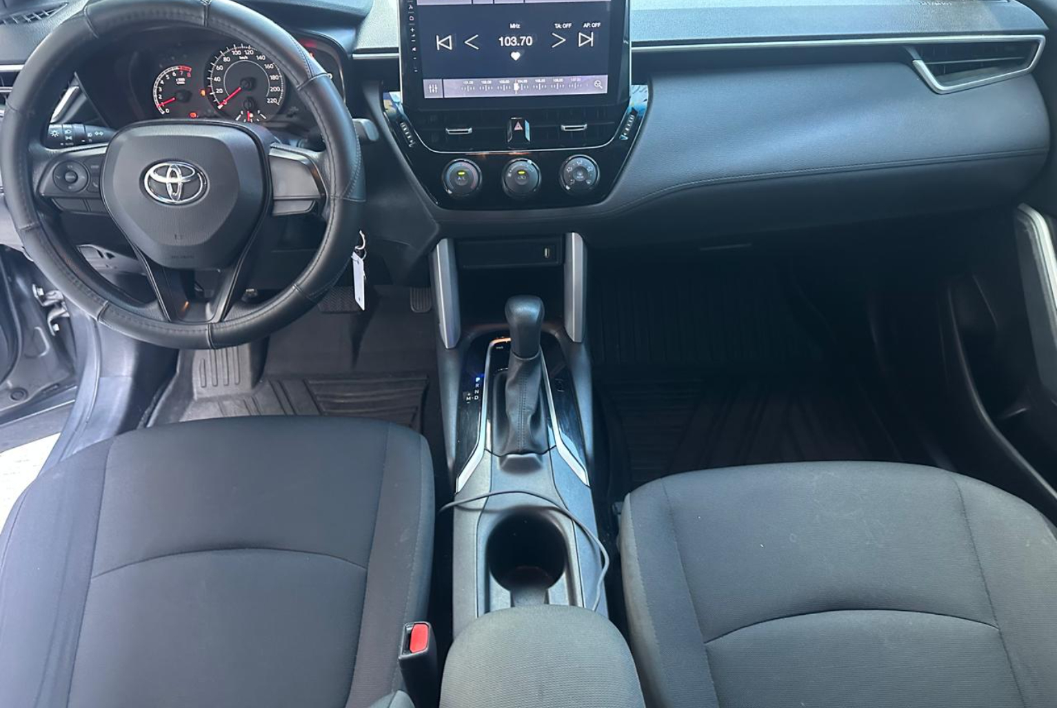 Toyota Corolla Cross 2023 Automático color Gris, Imagen #9