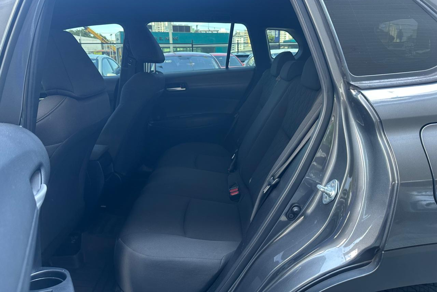 Toyota Corolla Cross 2023 Automático color Gris, Imagen #10