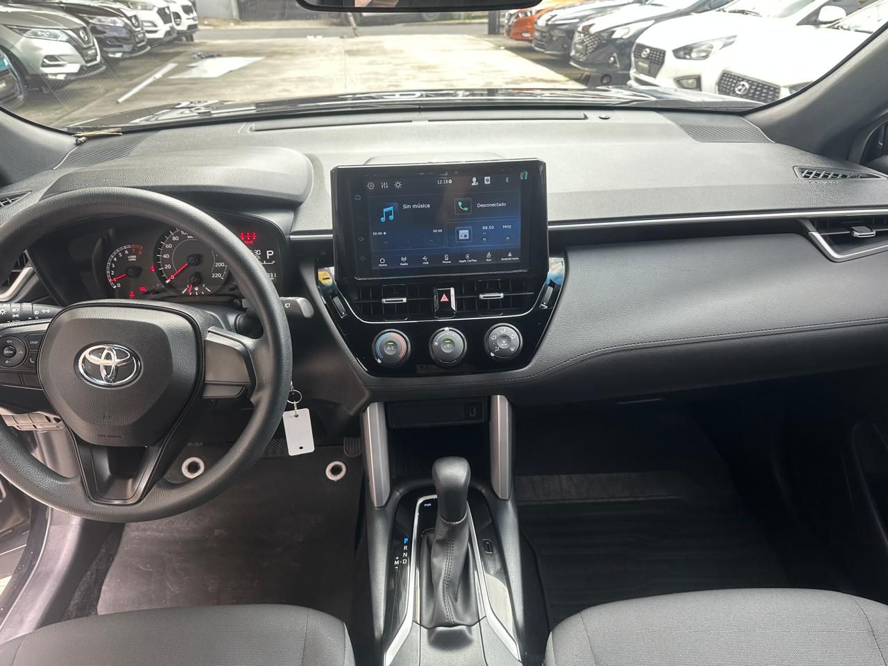 Toyota Corolla Cross 2023, Foto 10