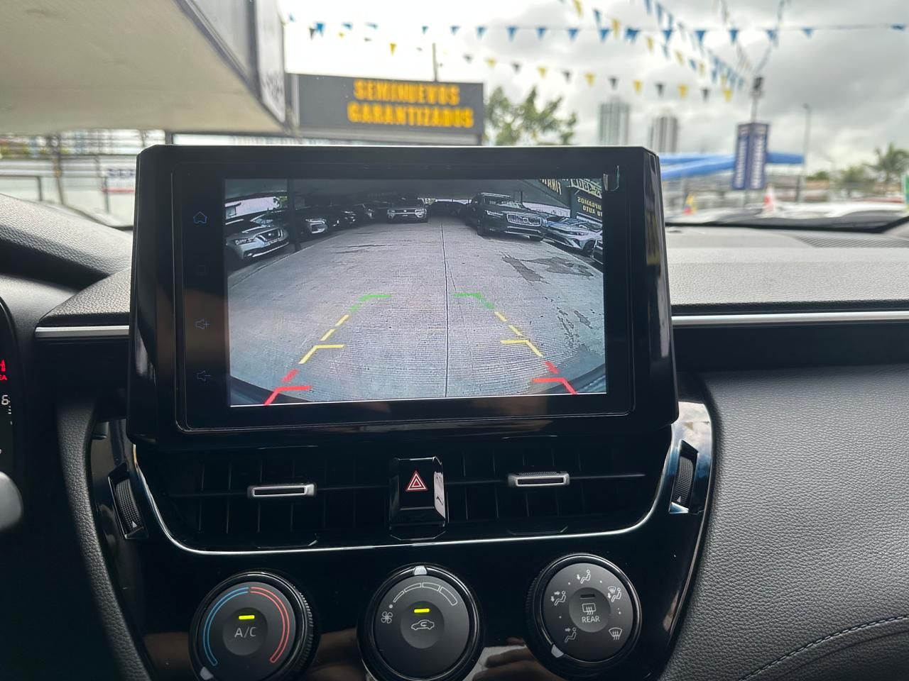 Toyota Corolla Cross 2023, Foto 12