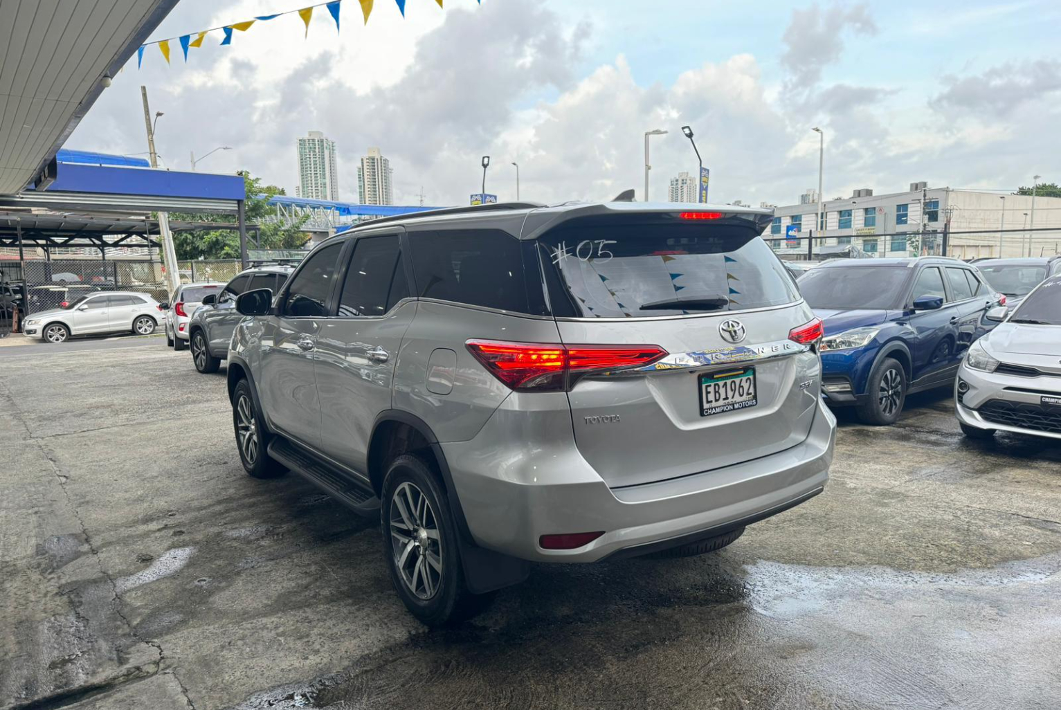 Toyota Fortuner 2020 Automático color Plateado, Imagen #6