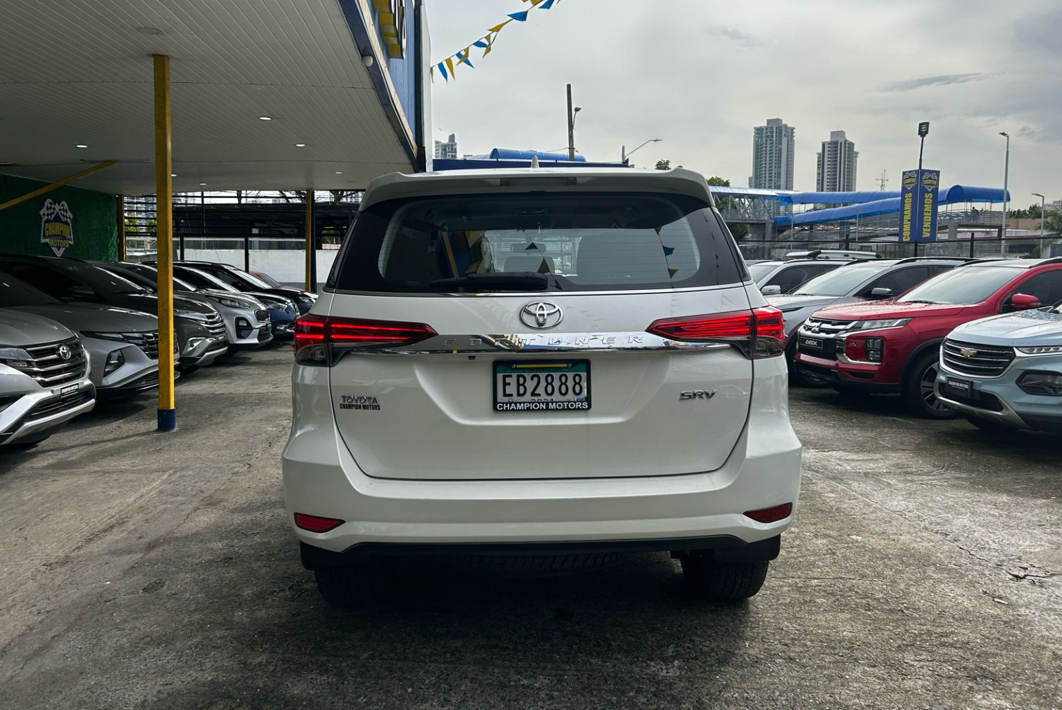 Toyota Fortuner 2020 Automático color Blanco, Imagen #5