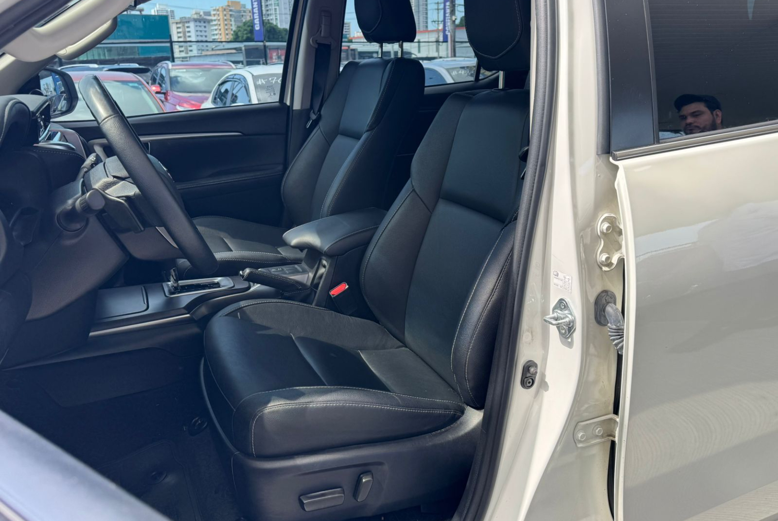Toyota Fortuner 2023 Automático color Blanco, Imagen #10