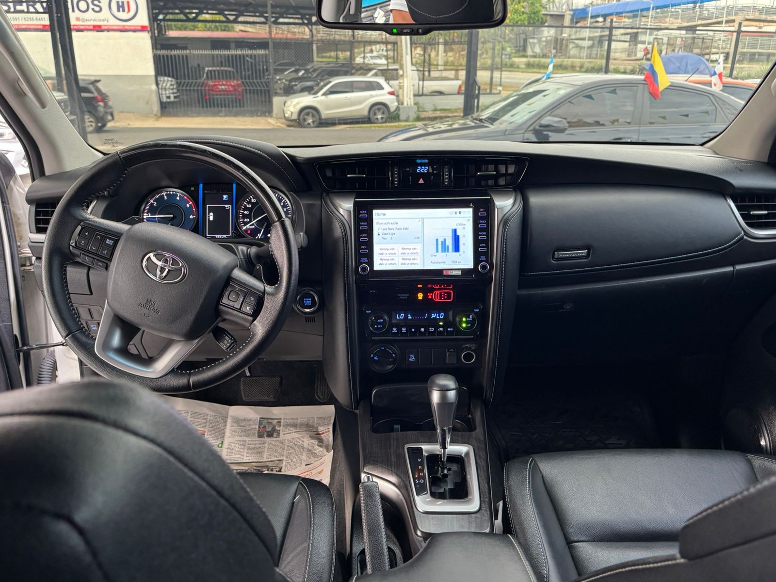 Toyota Fortuner 2023, Foto 9