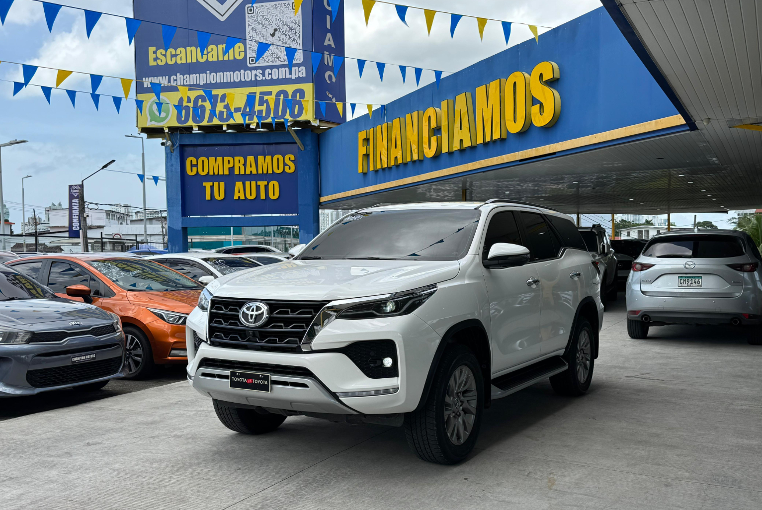 Toyota Fortuner 2024 Automático color Blanco, Imagen #1