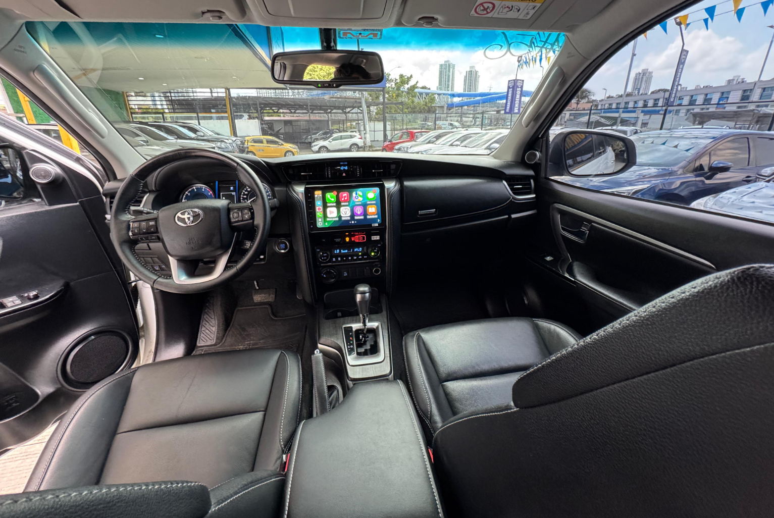 Toyota Fortuner 2024 Automático color Blanco, Imagen #10