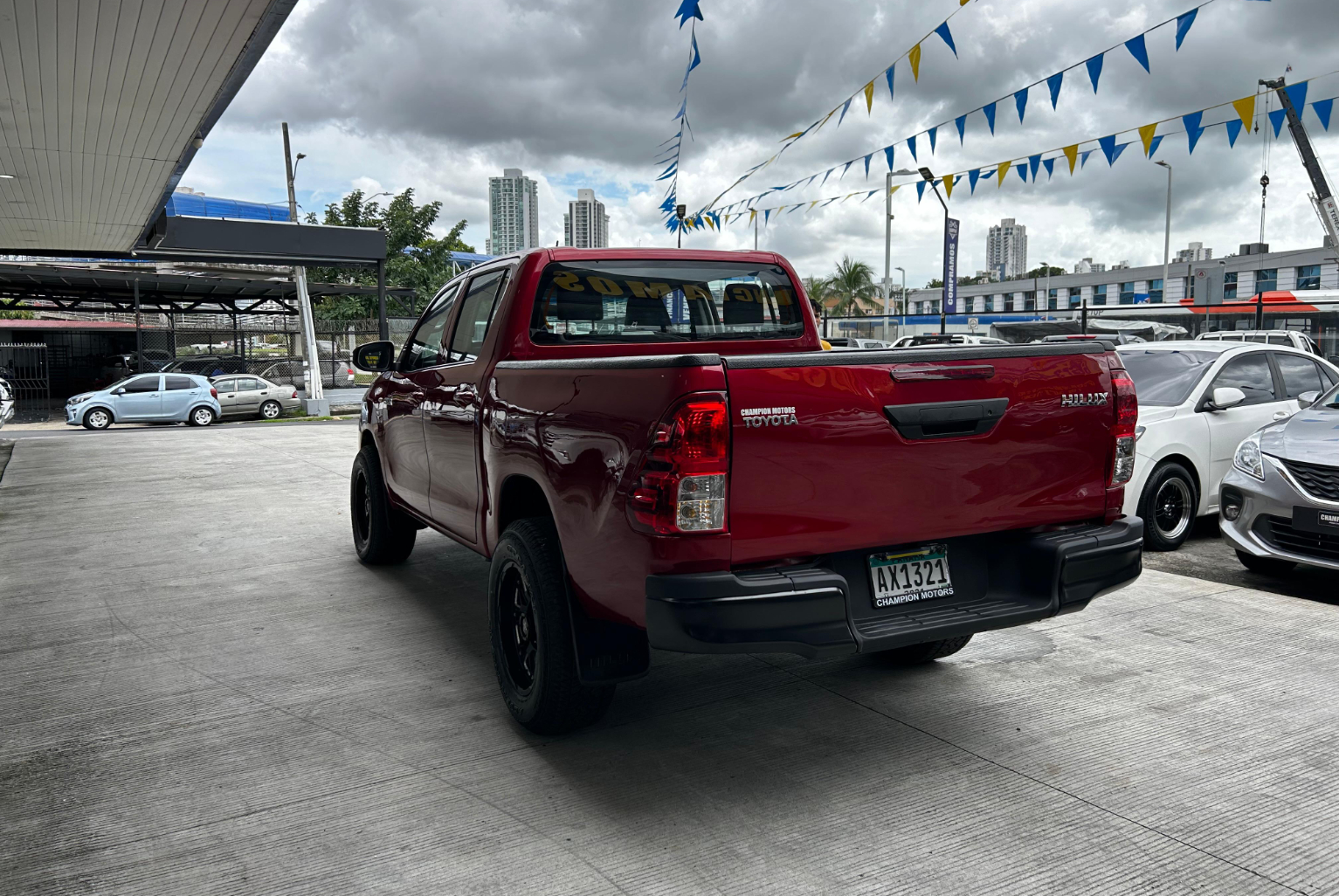 Toyota Hilux 2016 Manual color Rojo, Imagen #6