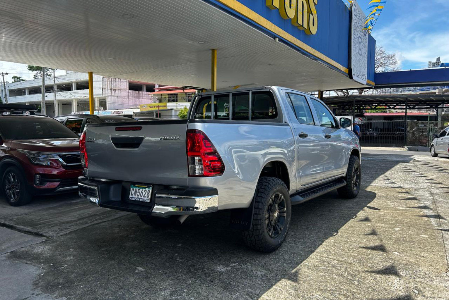 Toyota Hilux 2019 Manual color Plateado, Imagen #4