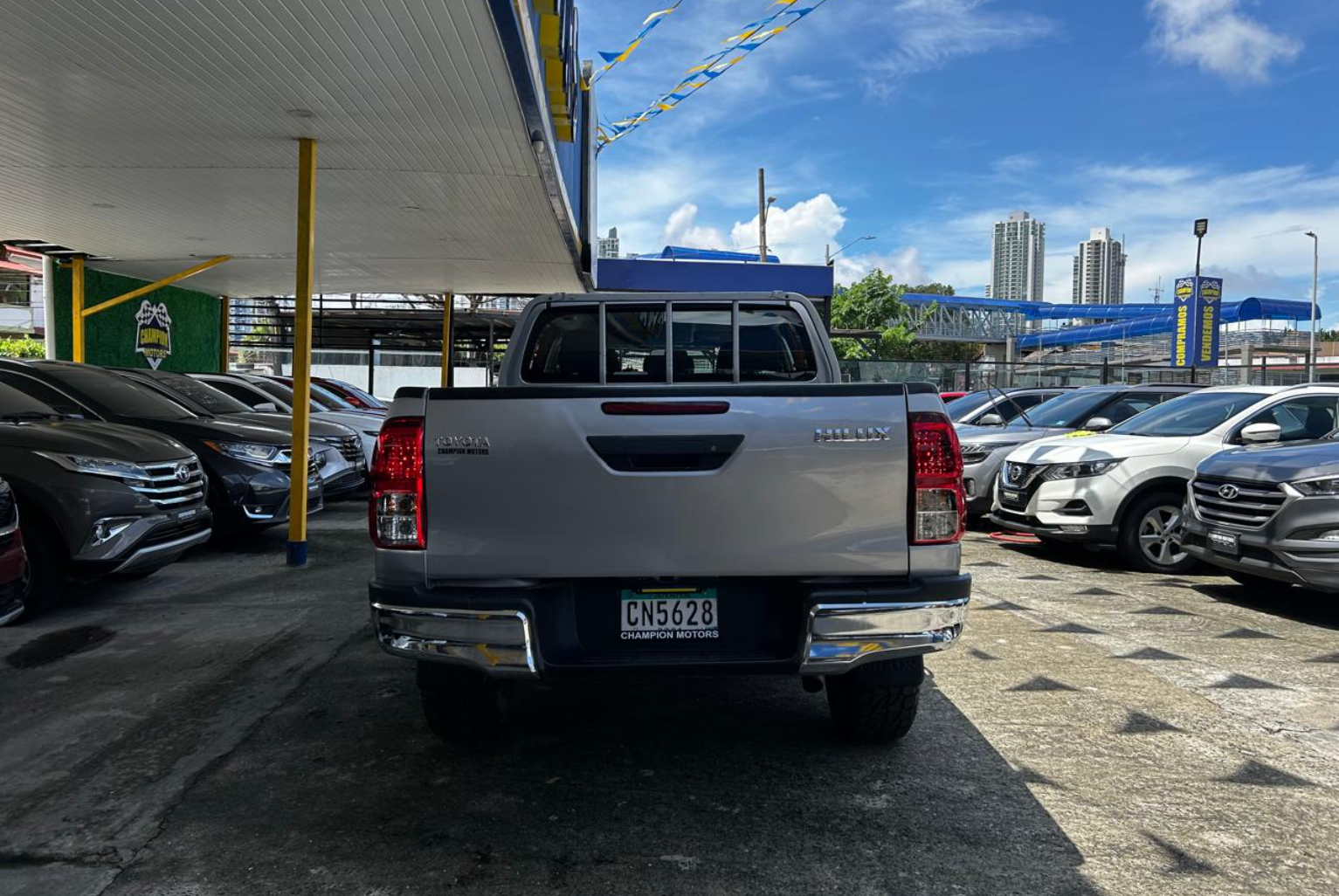 Toyota Hilux 2019 Manual color Plateado, Imagen #5