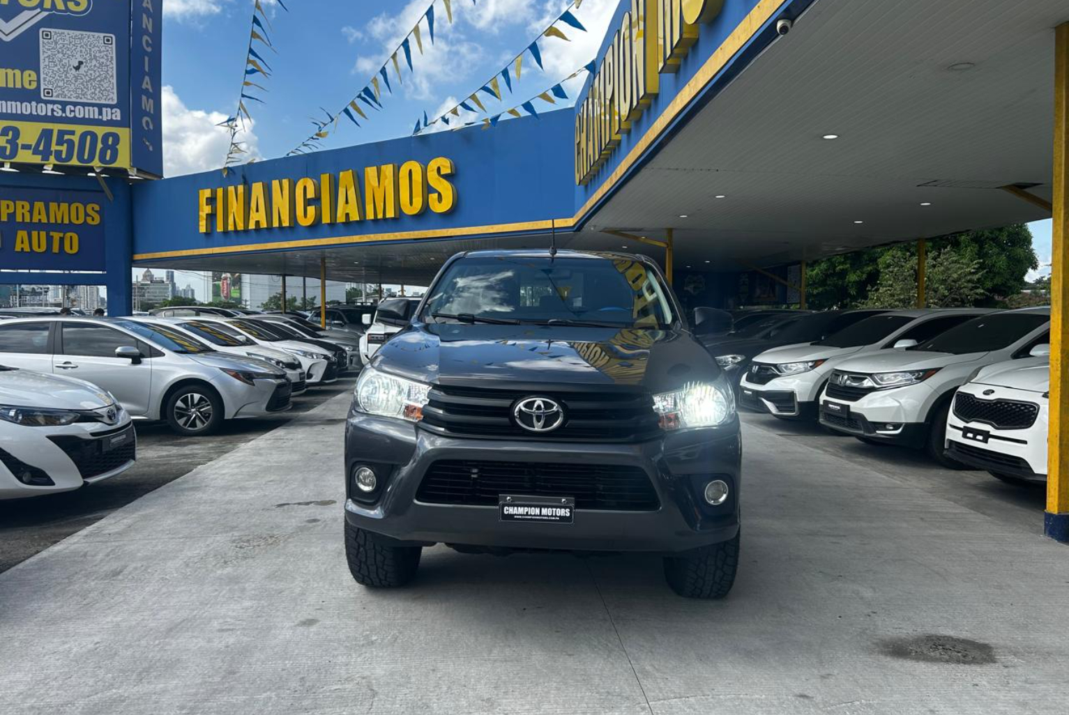 Toyota Hilux 2019 Manual color Gris, Imagen #2