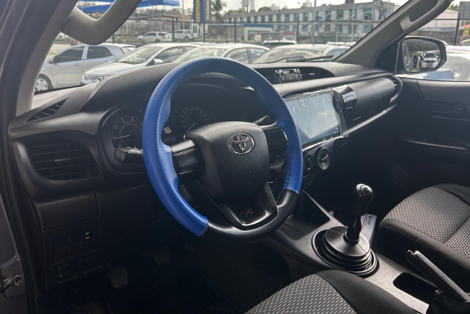 Toyota Hilux 2019 Manual color Gris, Imagen #7