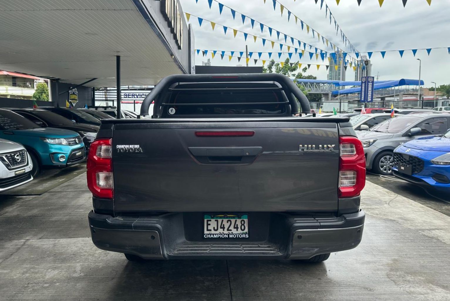 Toyota Hilux 2023, Foto 5