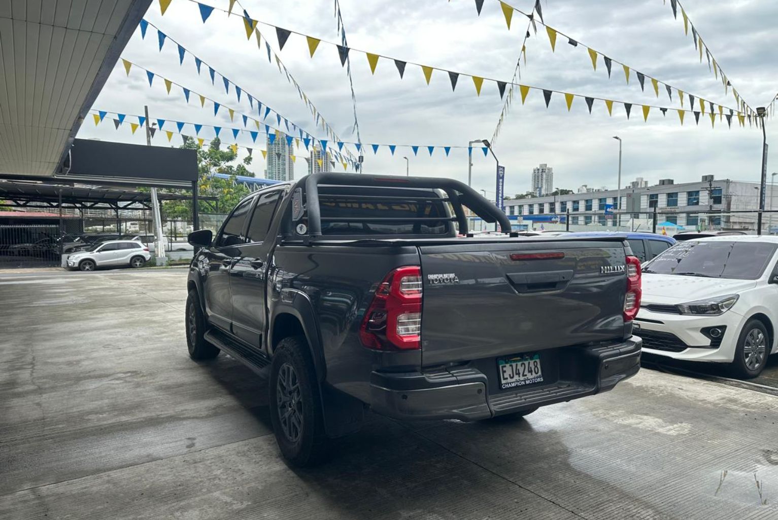 Toyota Hilux 2023, Foto 6
