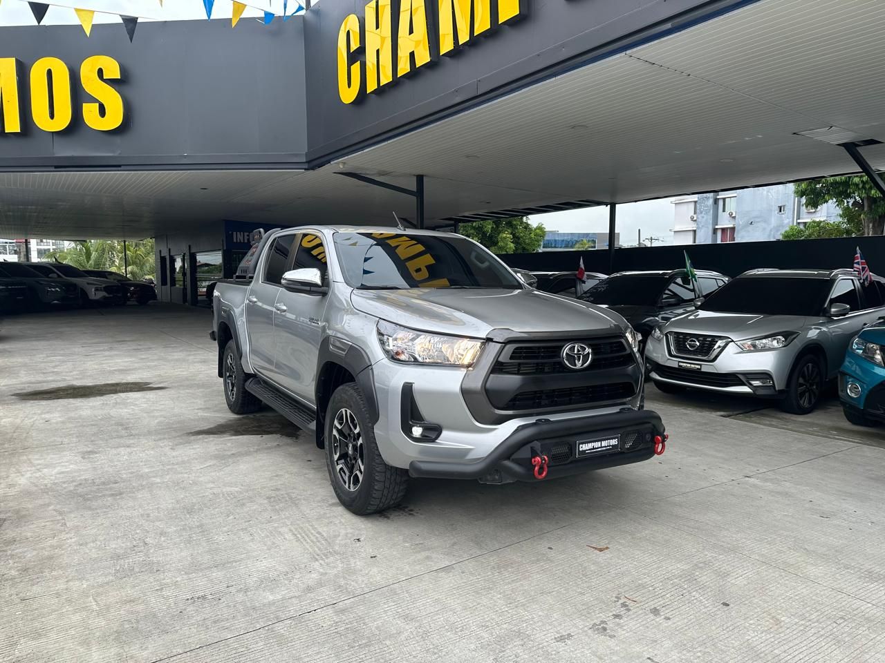 Toyota Hilux 2024, Foto 3