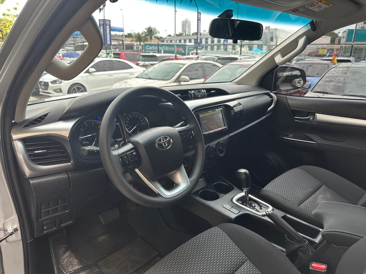 Toyota Hilux 2024, Foto 7
