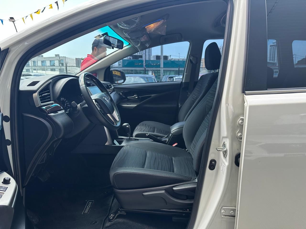 Toyota Innova 2022, Foto 5