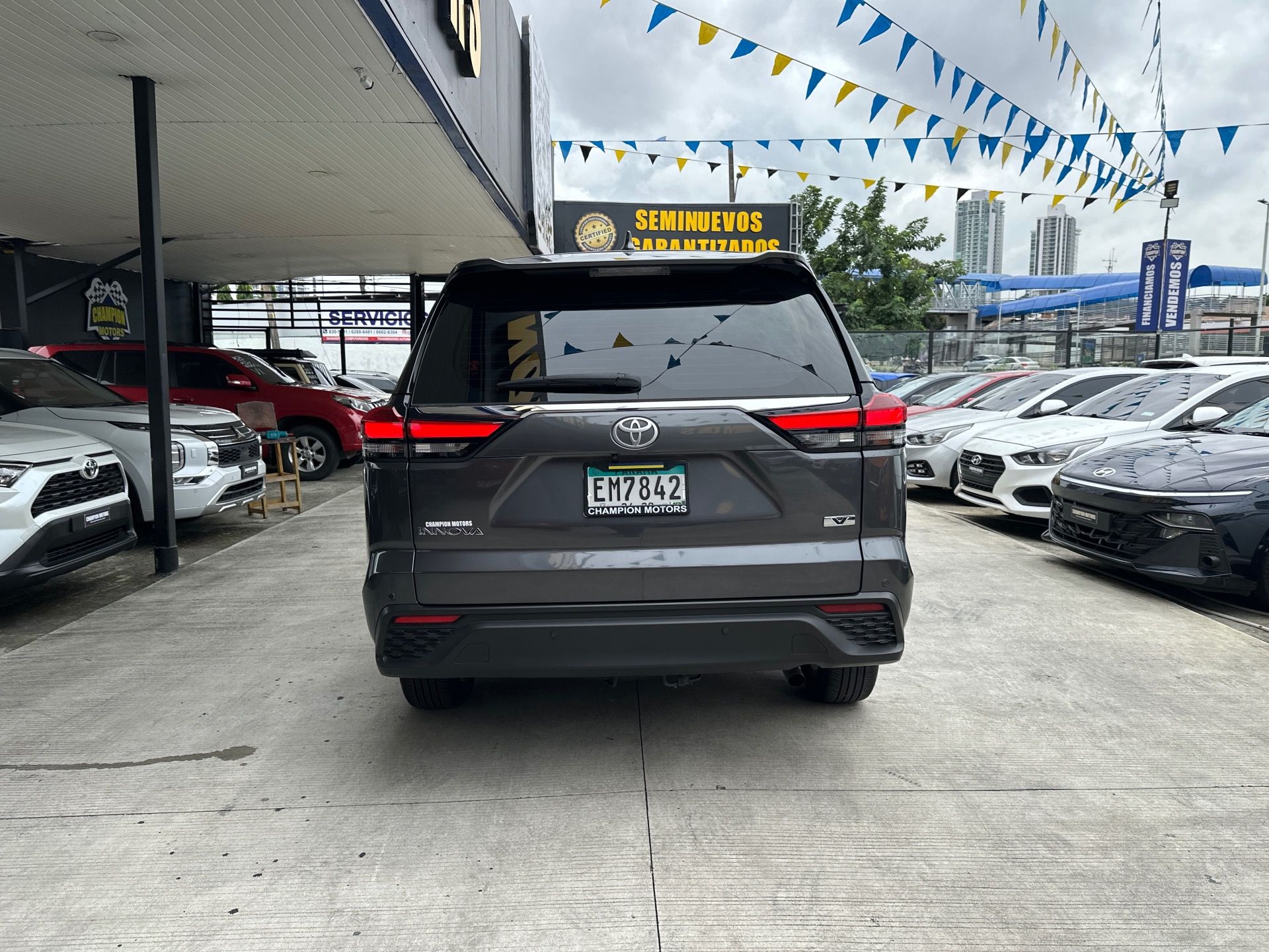 Toyota Innova 2024, Foto 5