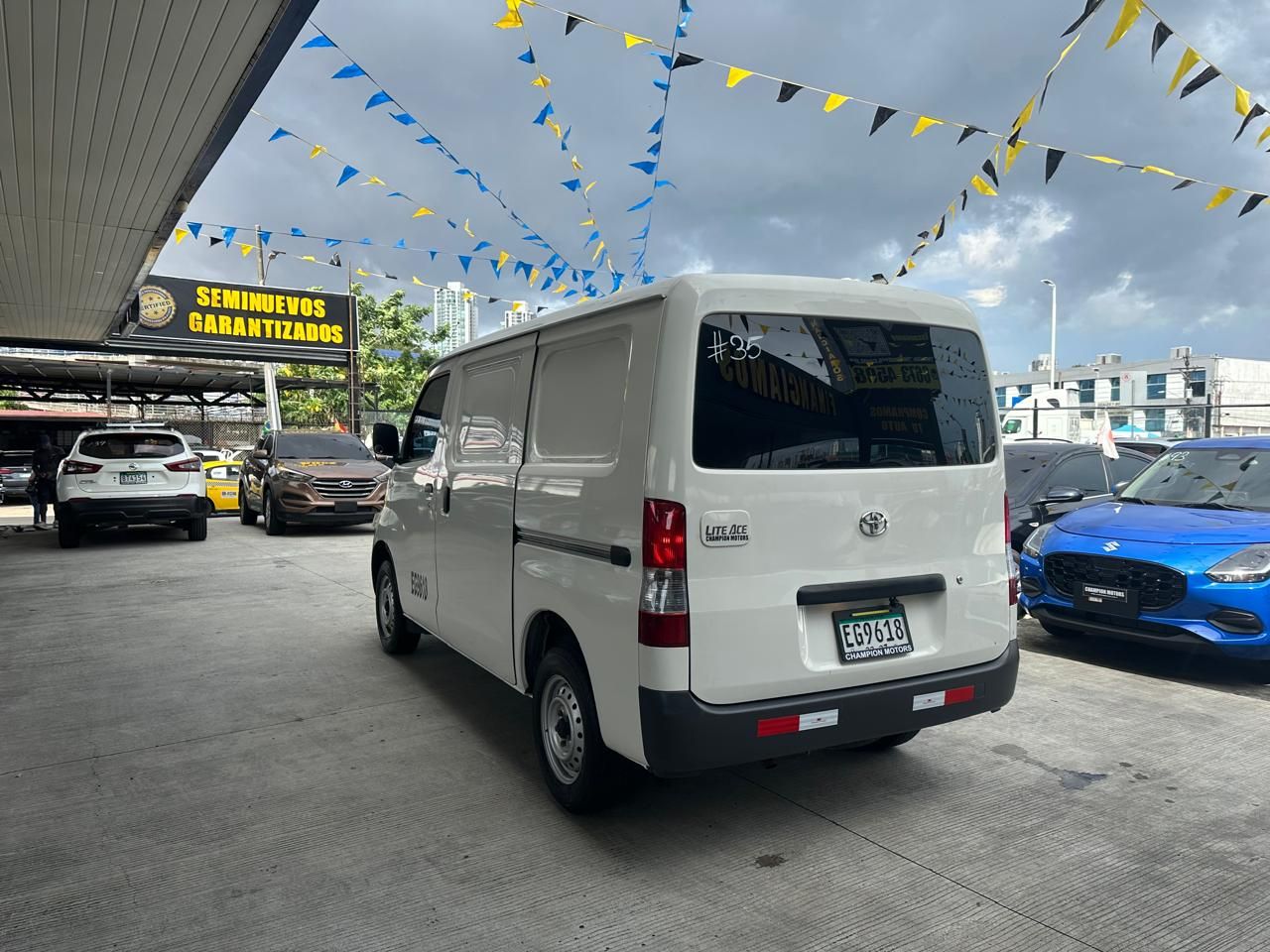 Toyota Lite Ace  2023, Foto 5
