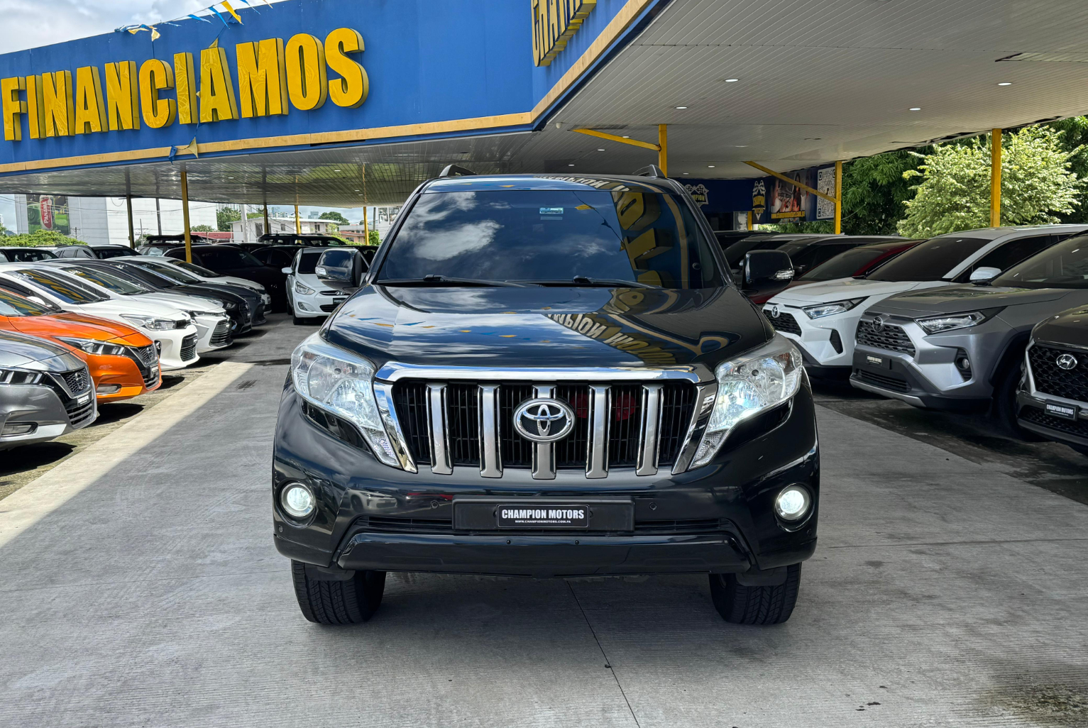 Toyota Prado 2015 Automático color Negro, Imagen #2