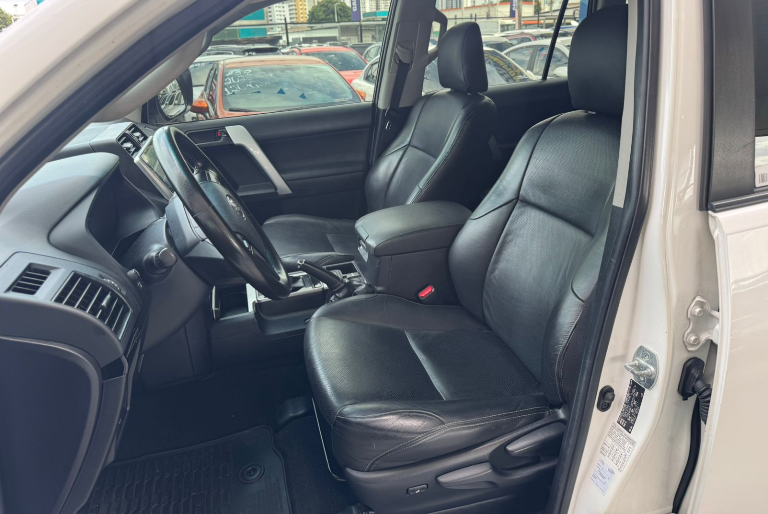 Toyota Prado 2019 Automático color Blanco, Imagen #8