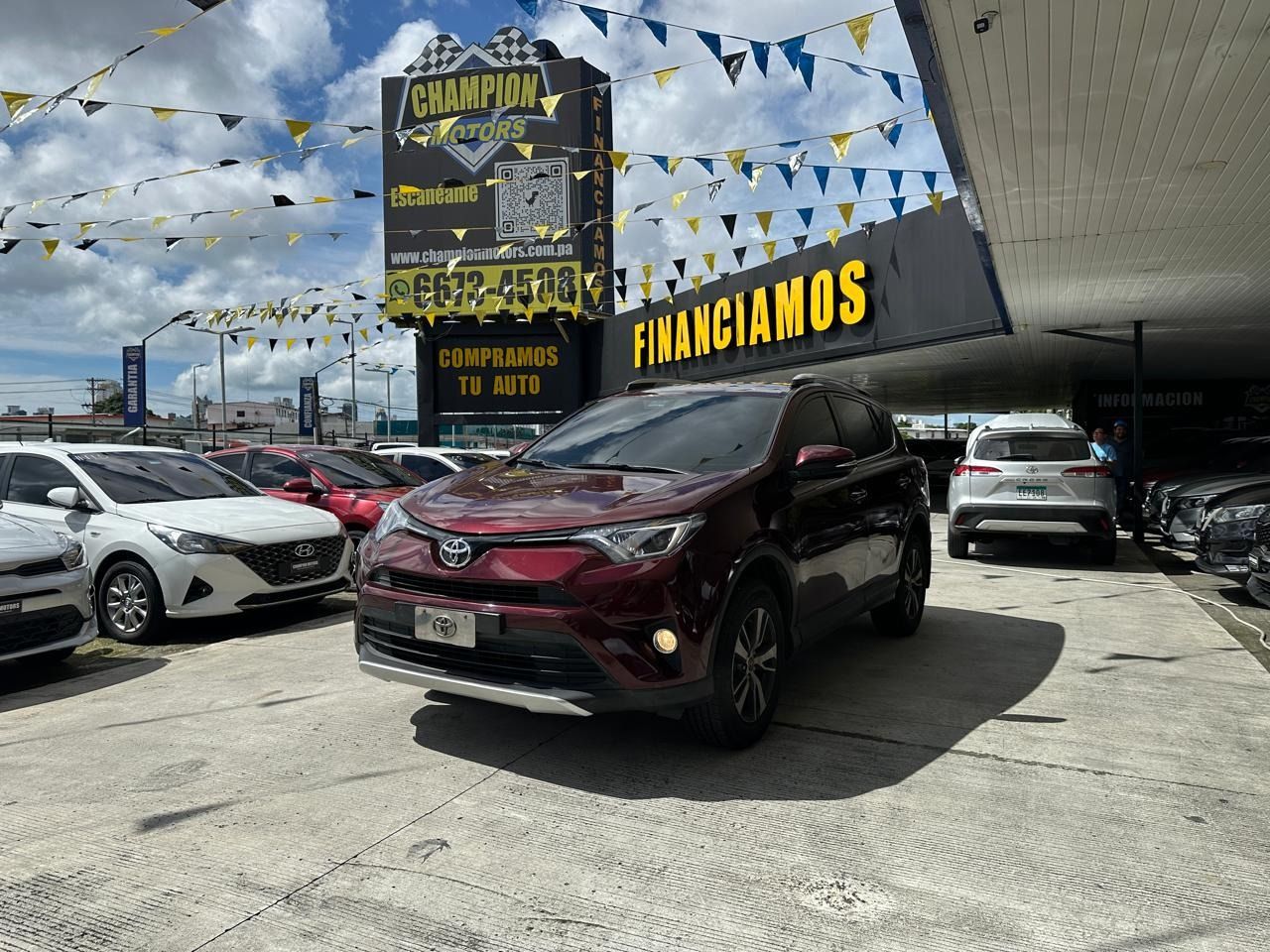 Toyota RAV4 2016, Foto 1