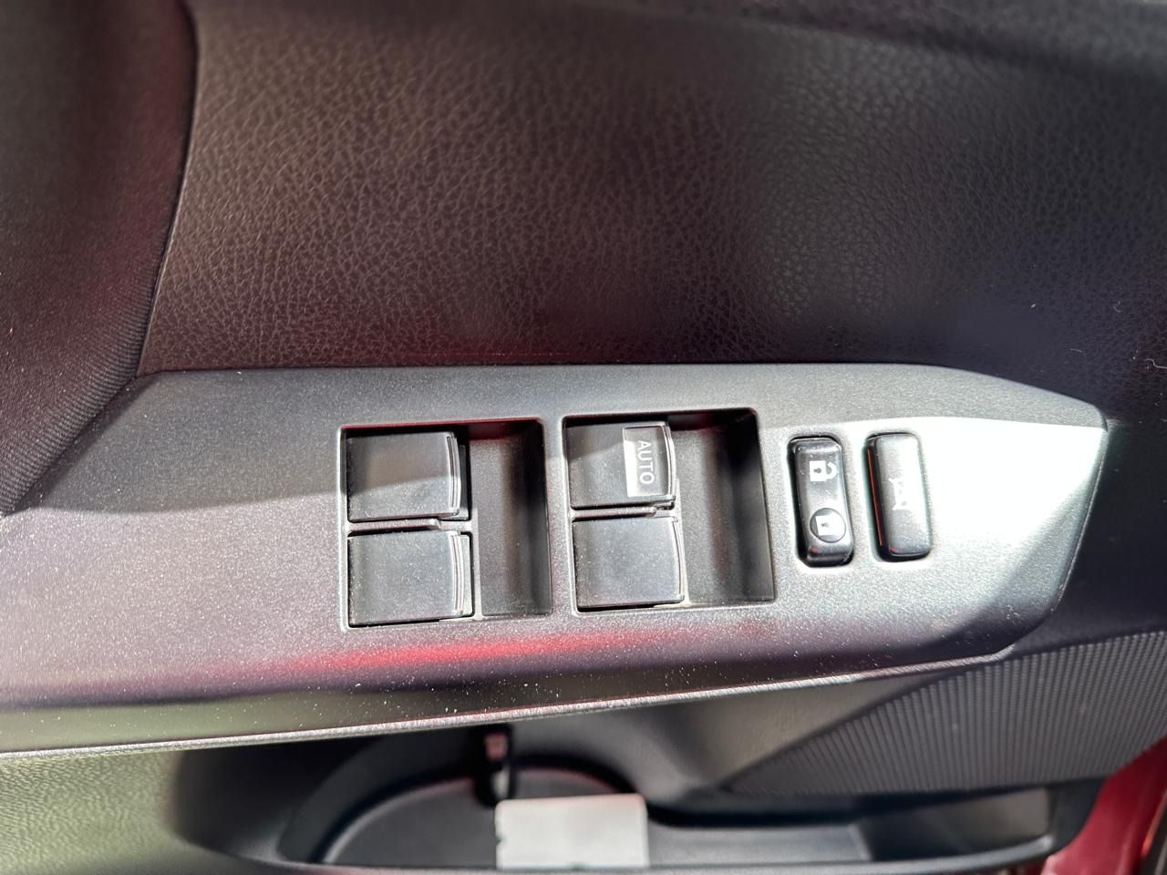 Toyota RAV4 2016, Foto 9