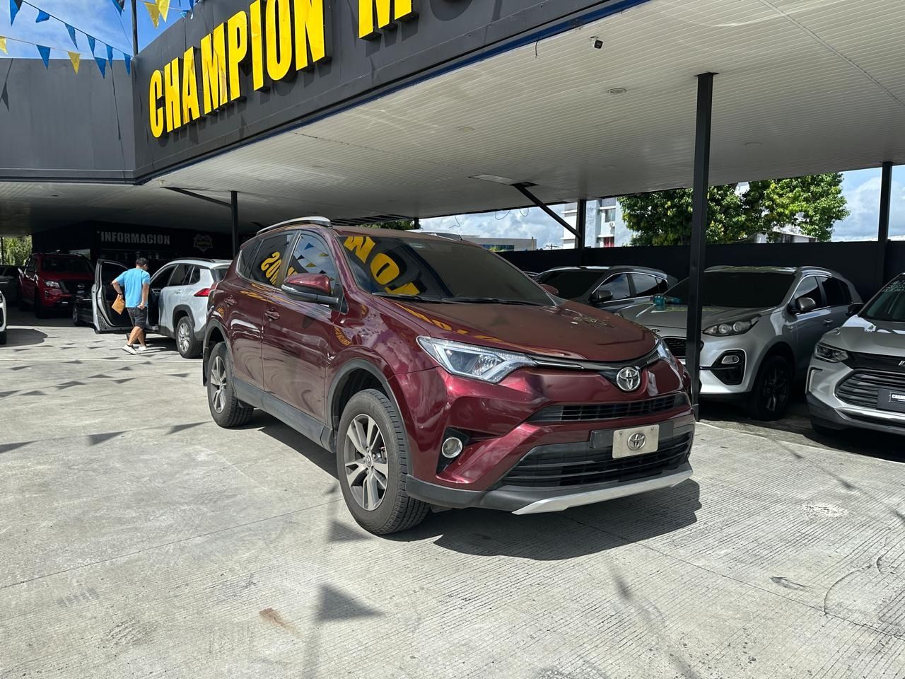 Toyota RAV4 2016, Foto 3
