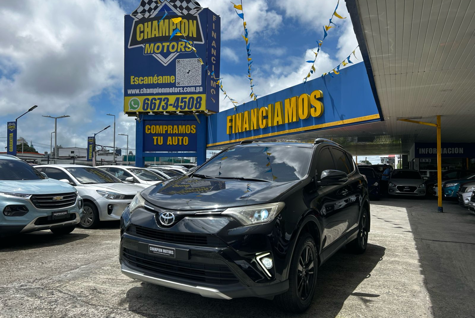 Toyota RAV4 2017 Automático color Negro, Imagen #1