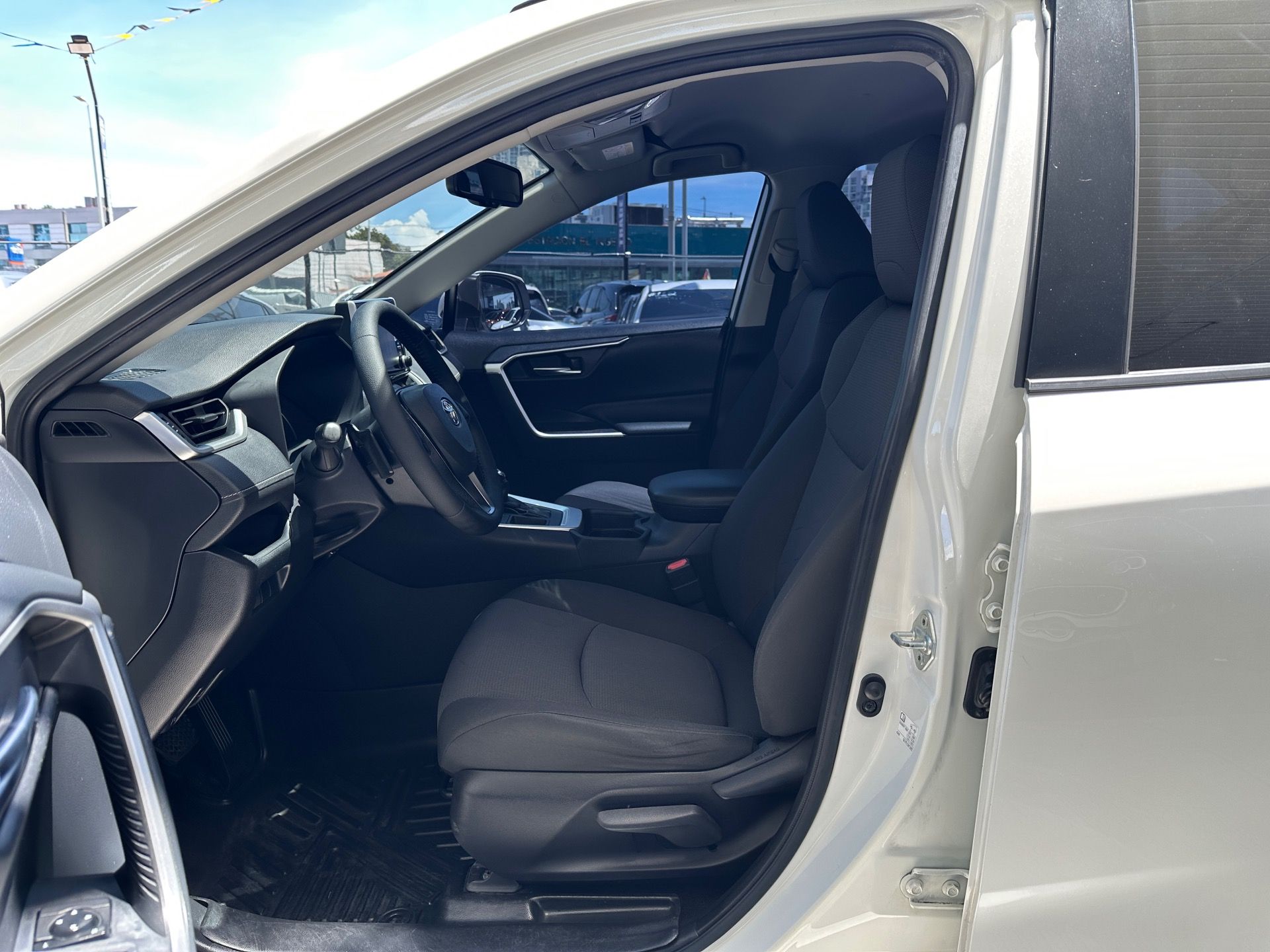 Toyota RAV4 2019, Foto 7