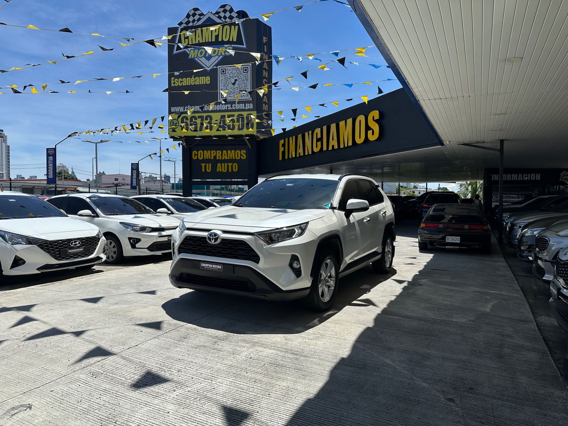 Toyota RAV4 2019, Foto 1