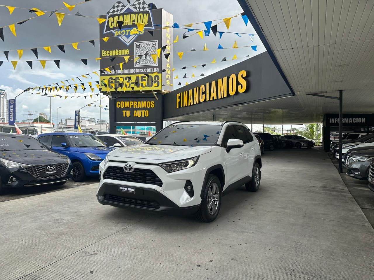 Toyota RAV4 2023, Foto 14
