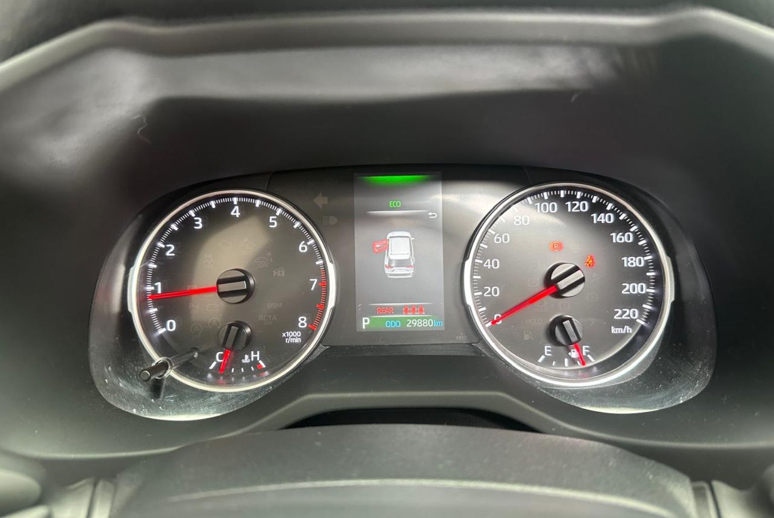 Toyota RAV4 2024, Foto 13