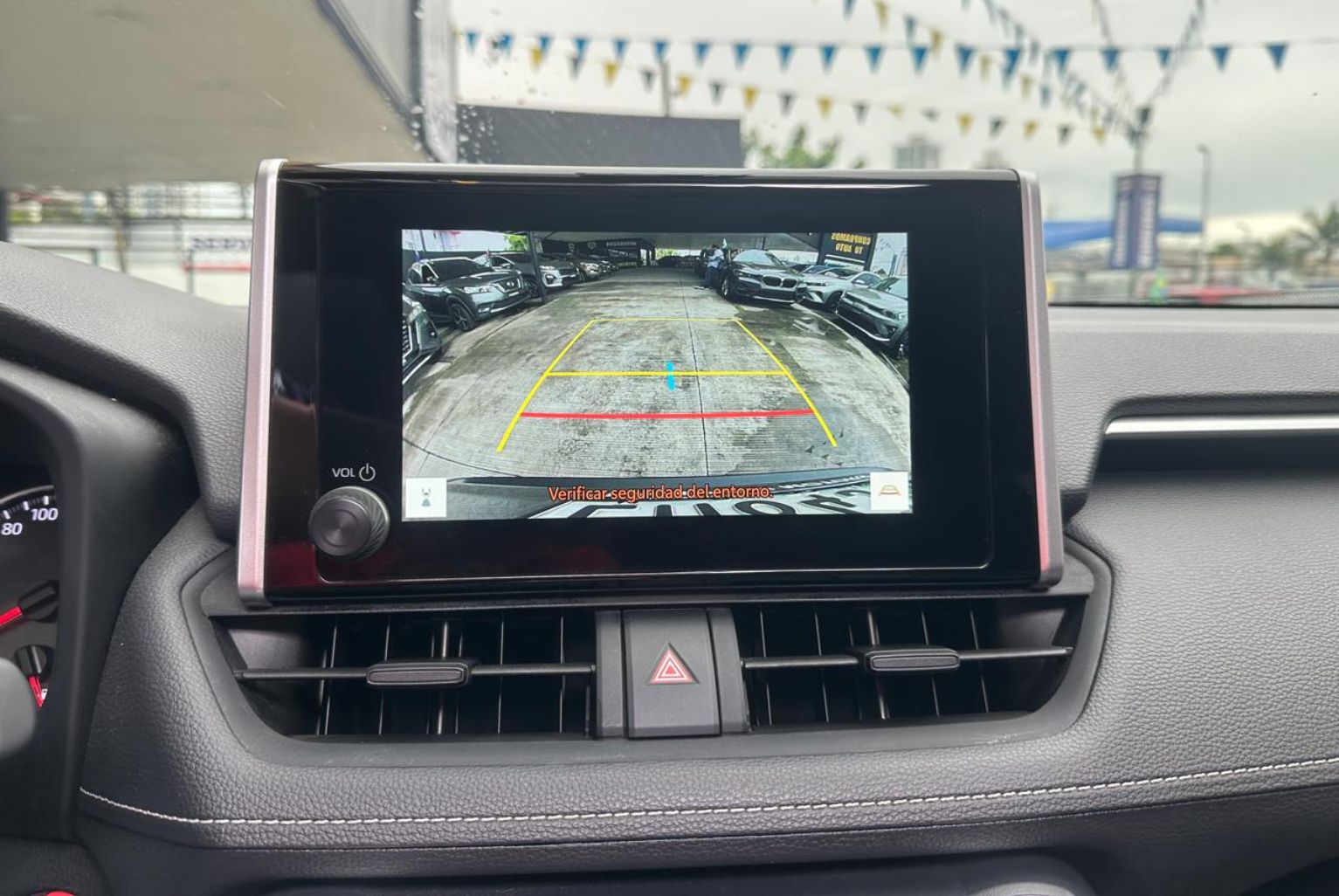Toyota RAV4 2024, Foto 14