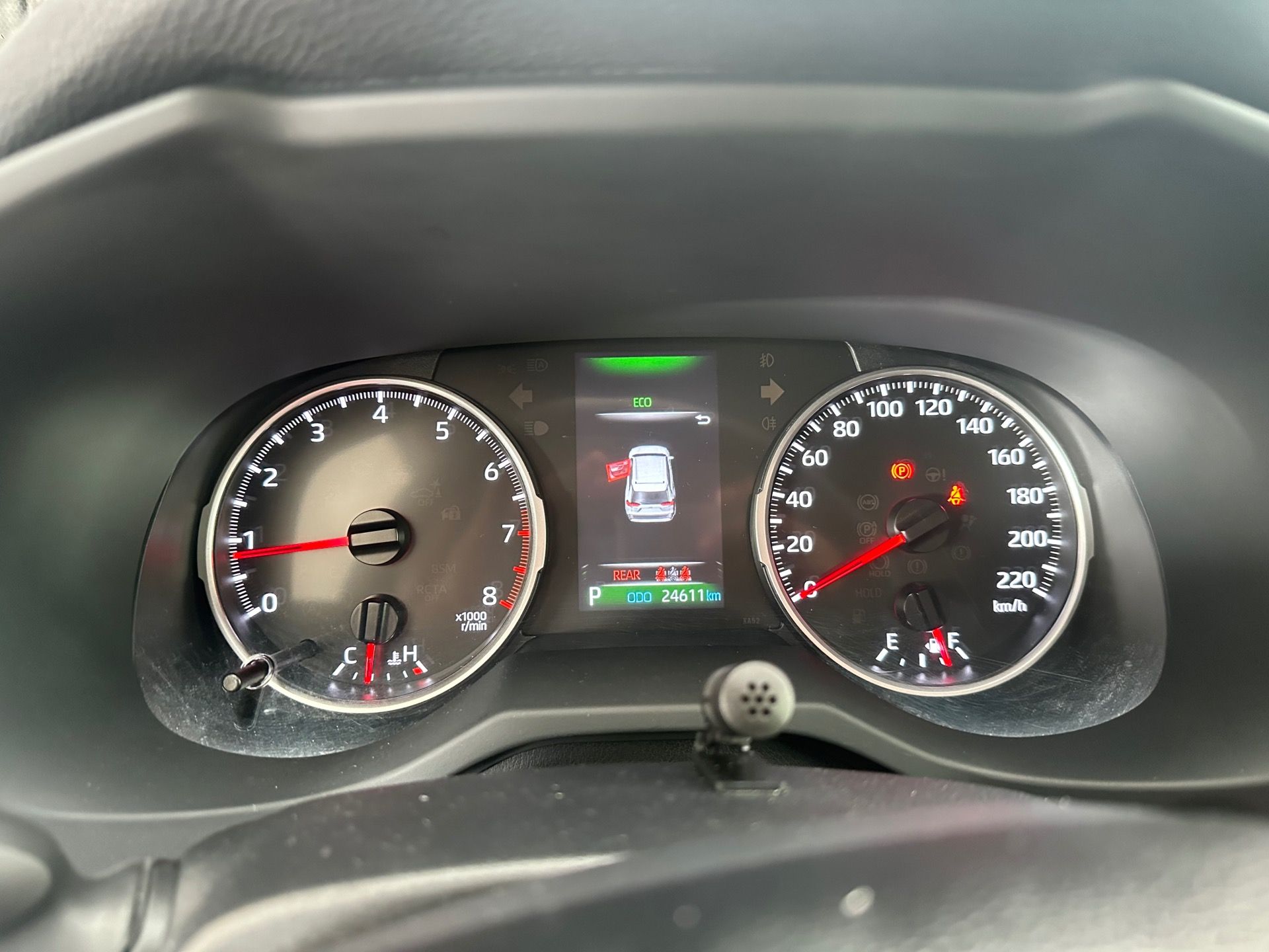 Toyota RAV4 2025, Foto 13