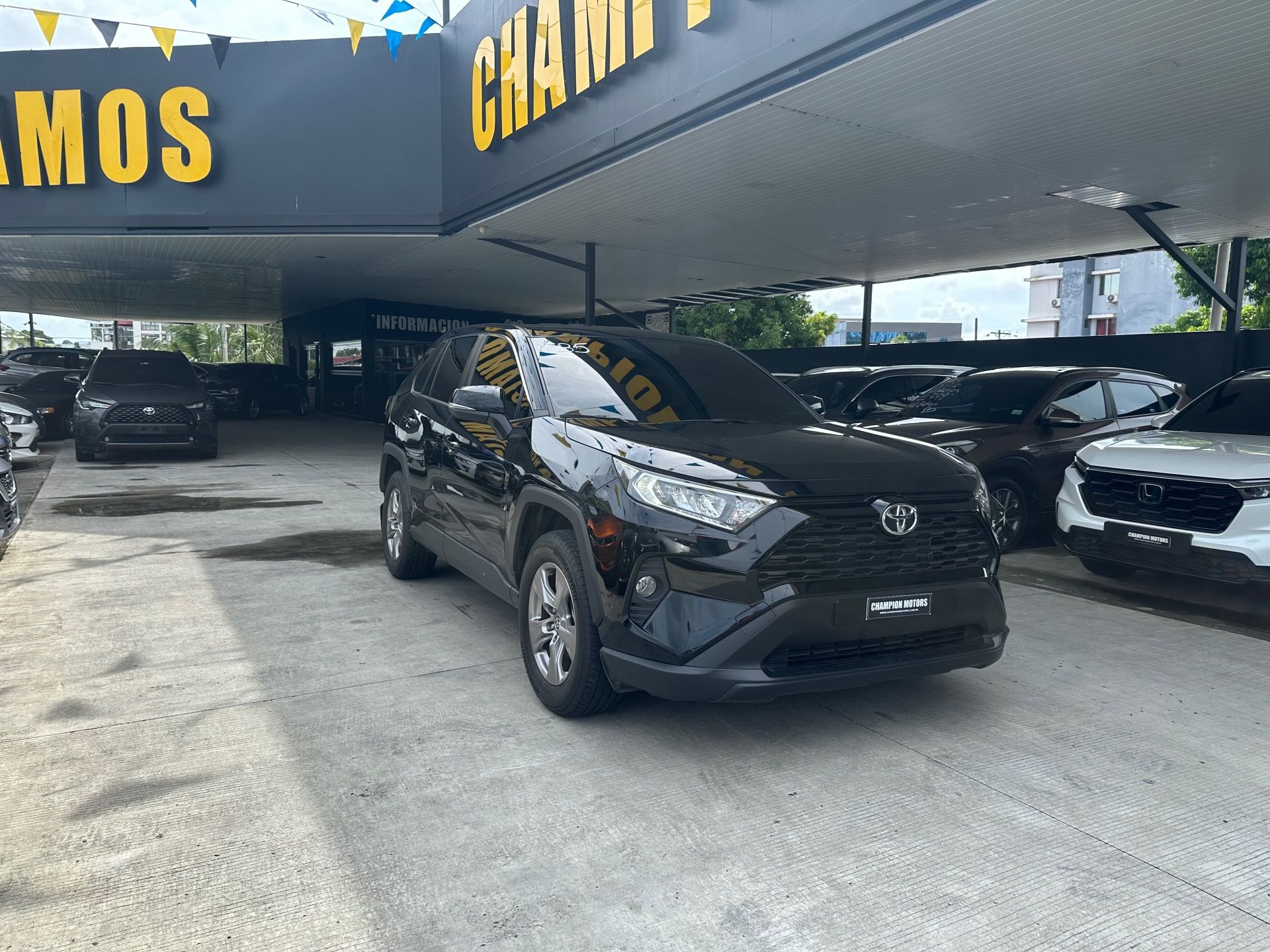 Toyota RAV4 2025, Foto 3