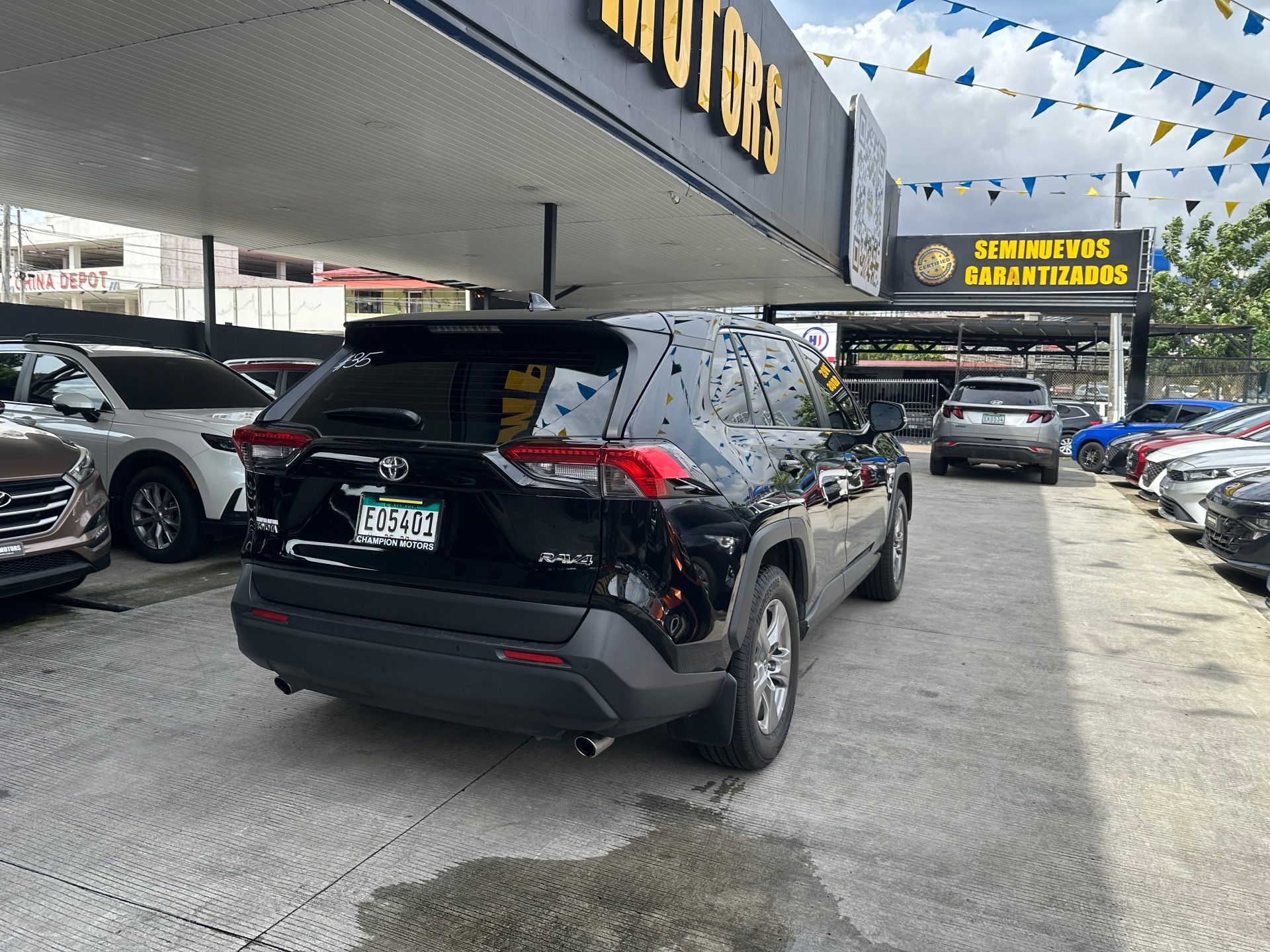 Toyota RAV4 2025, Foto 4