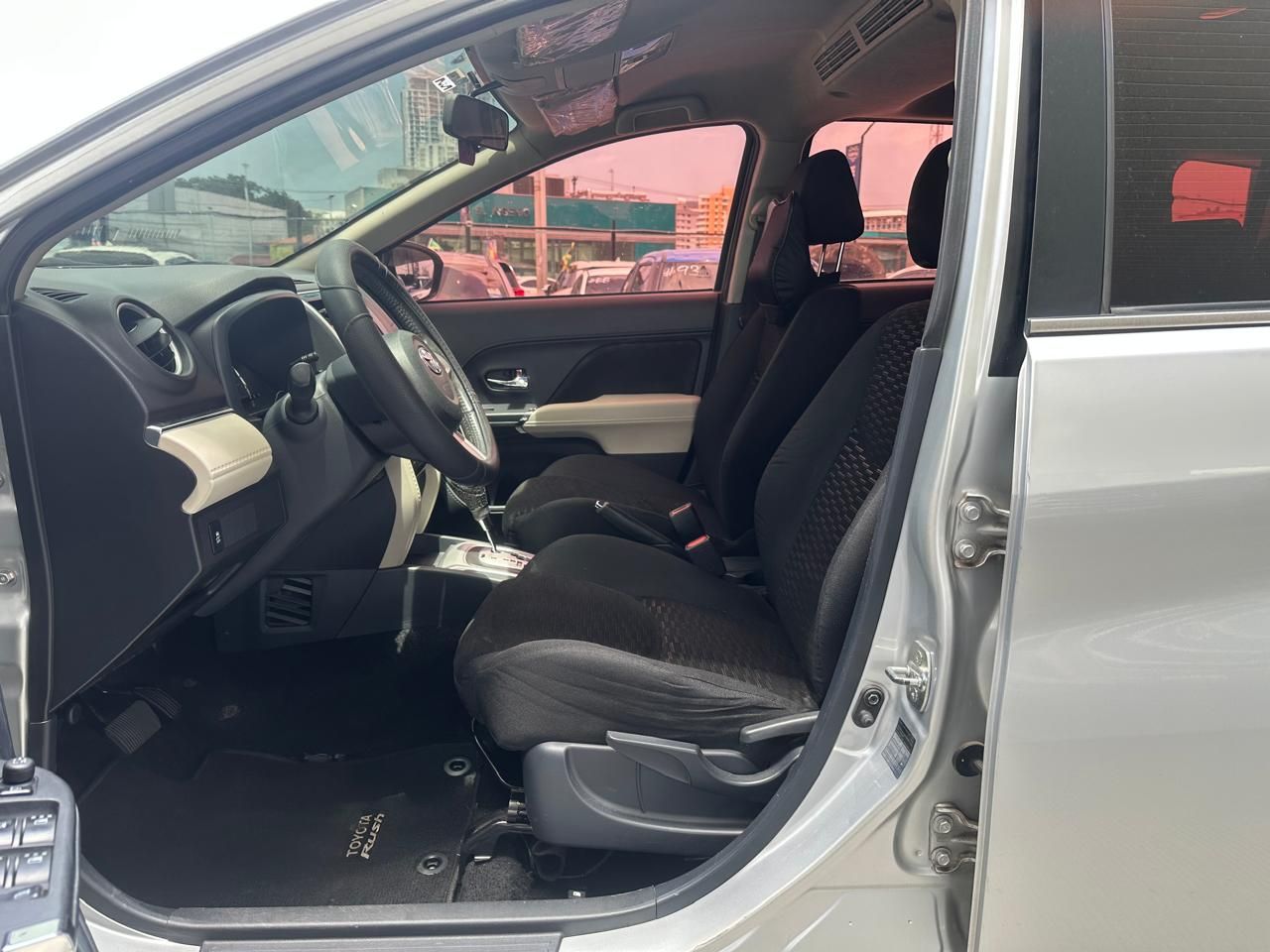 Toyota Rush 2019, Foto 7