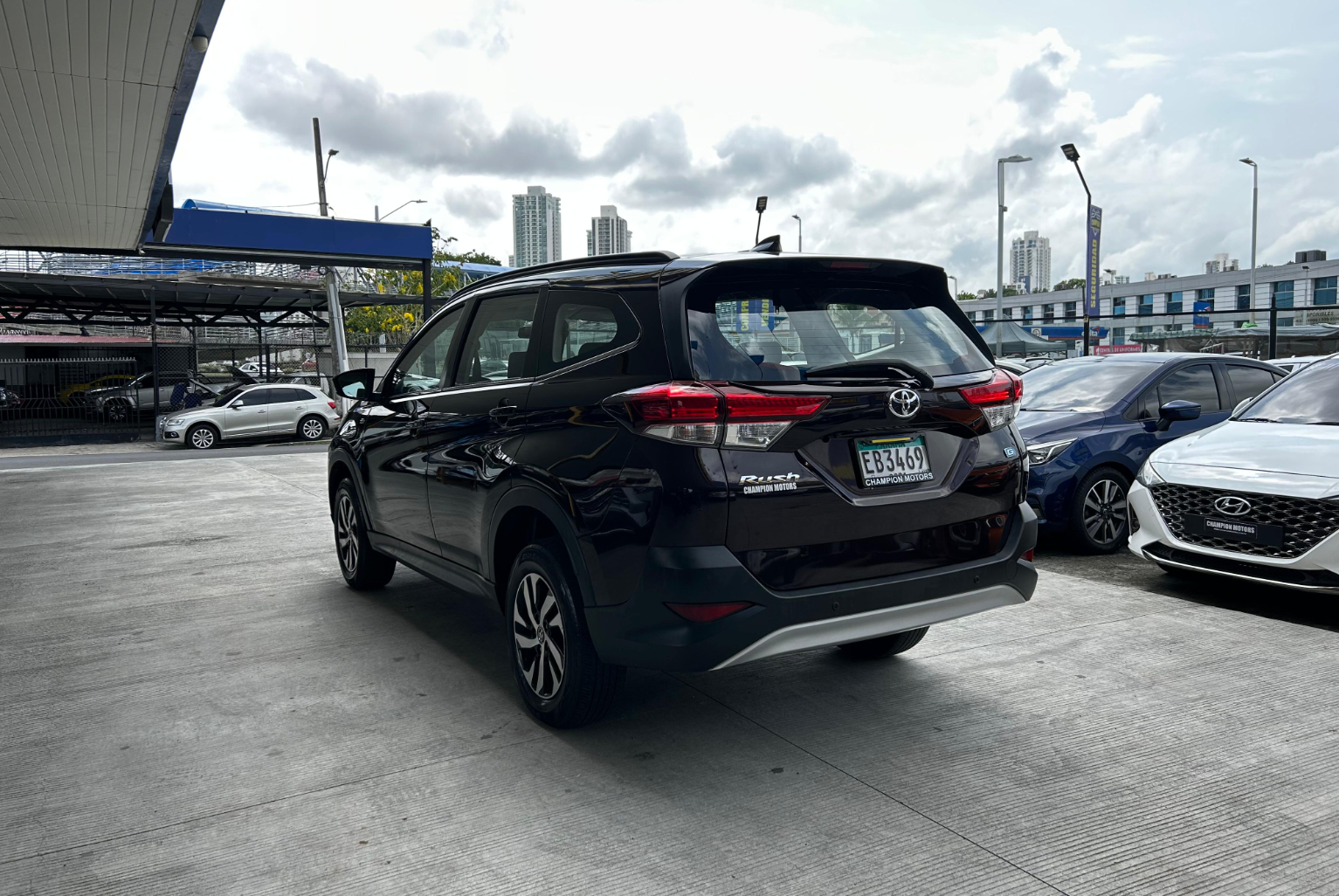 Toyota Rush 2021 Manual color Negro, Imagen #5
