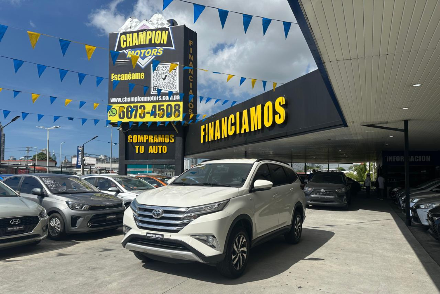 Toyota Rush 2023 Automático color Blanco, Imagen #1