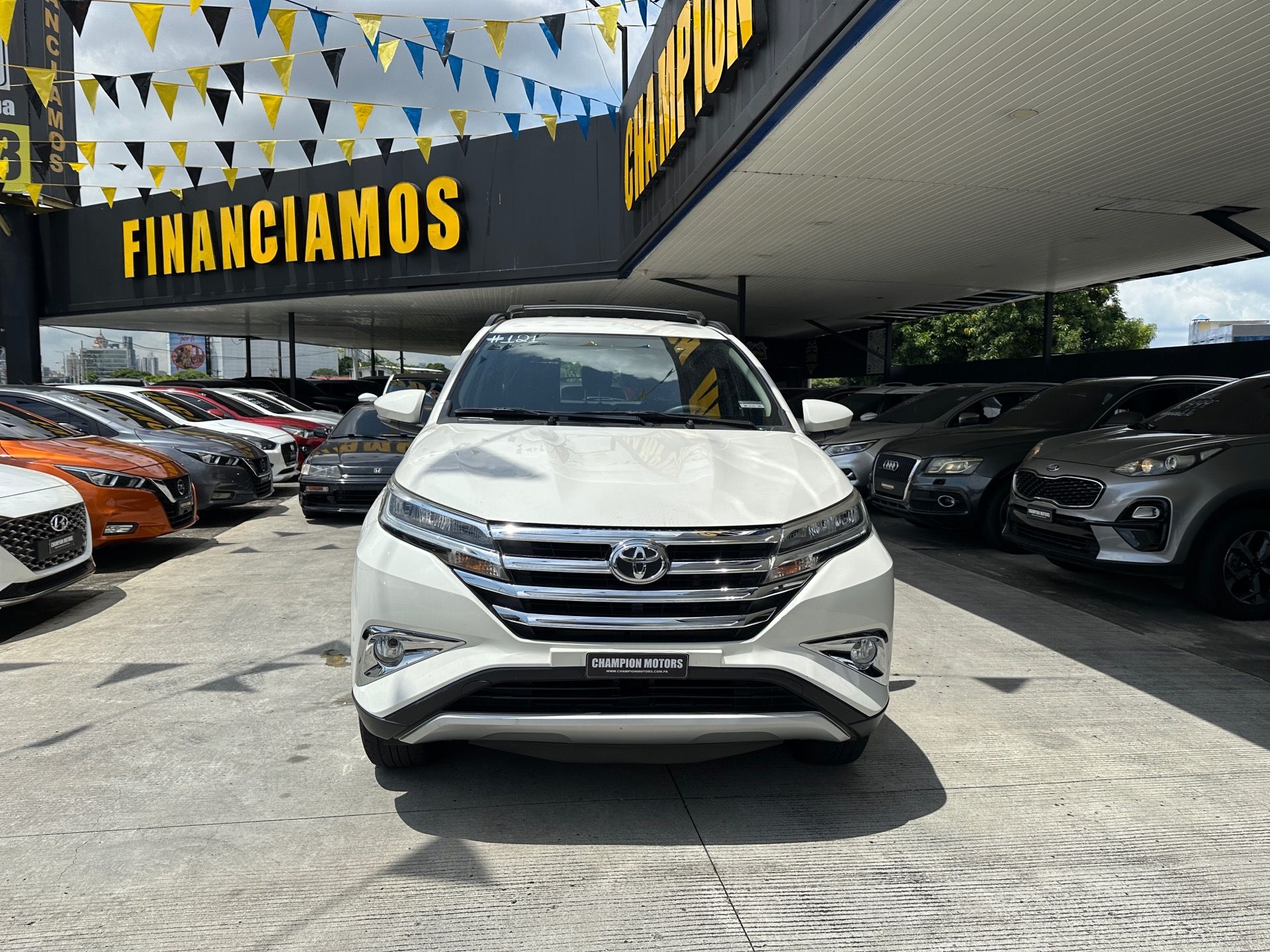 Toyota Rush 2023, Foto 2