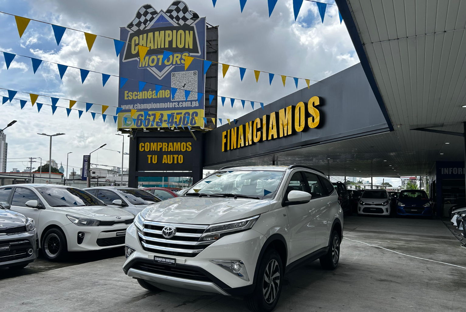 Toyota Rush 2024 Automático color Blanco, Imagen #1