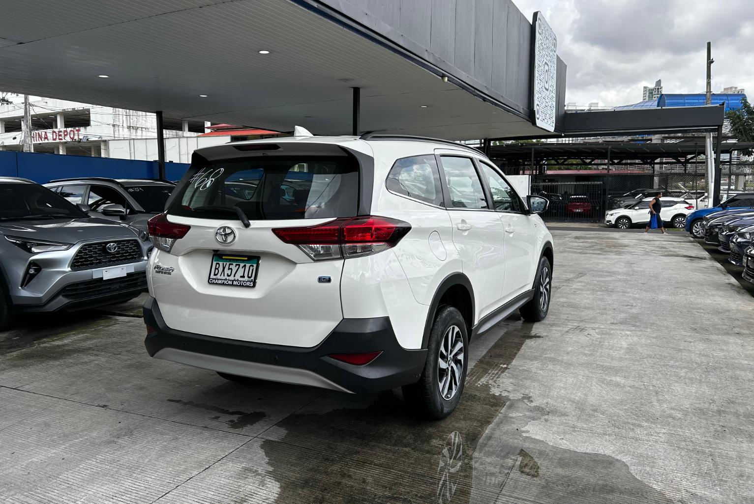 Toyota Rush 2024 Automático color Blanco, Imagen #4