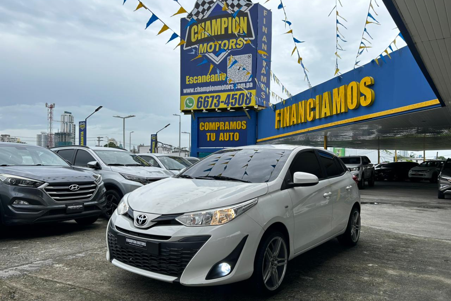 Toyota Yaris 2018 Automático color Blanco, Imagen #1