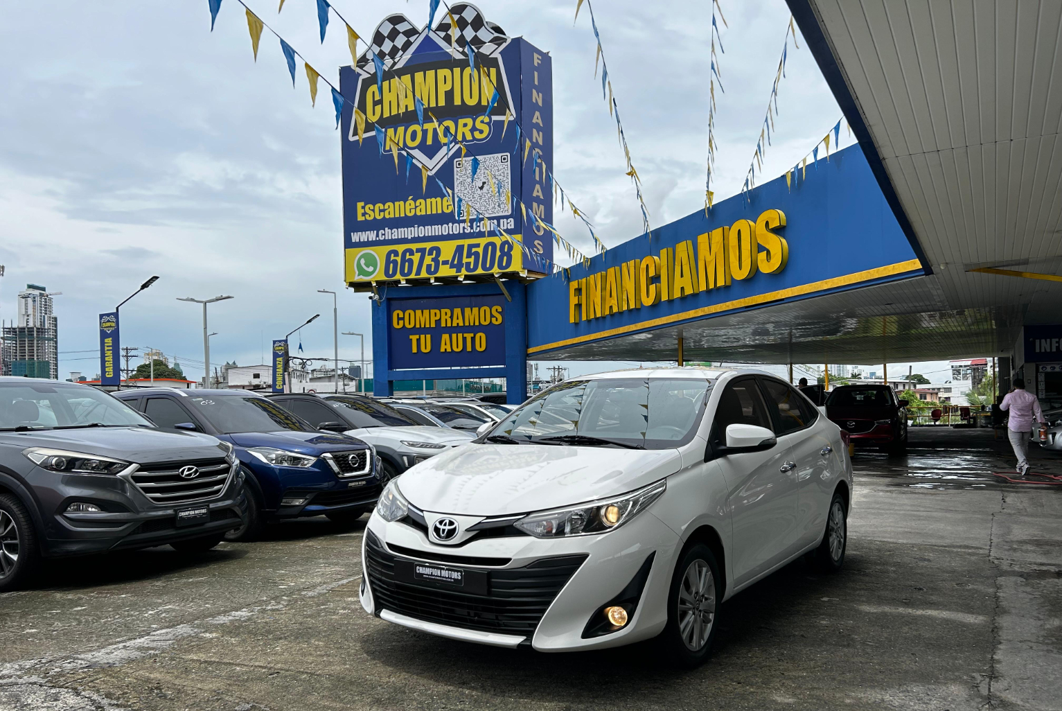 Toyota Yaris 2018 Automático color Blanco, Imagen #1