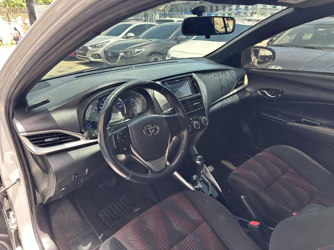 Toyota Yaris 2019, Foto 8