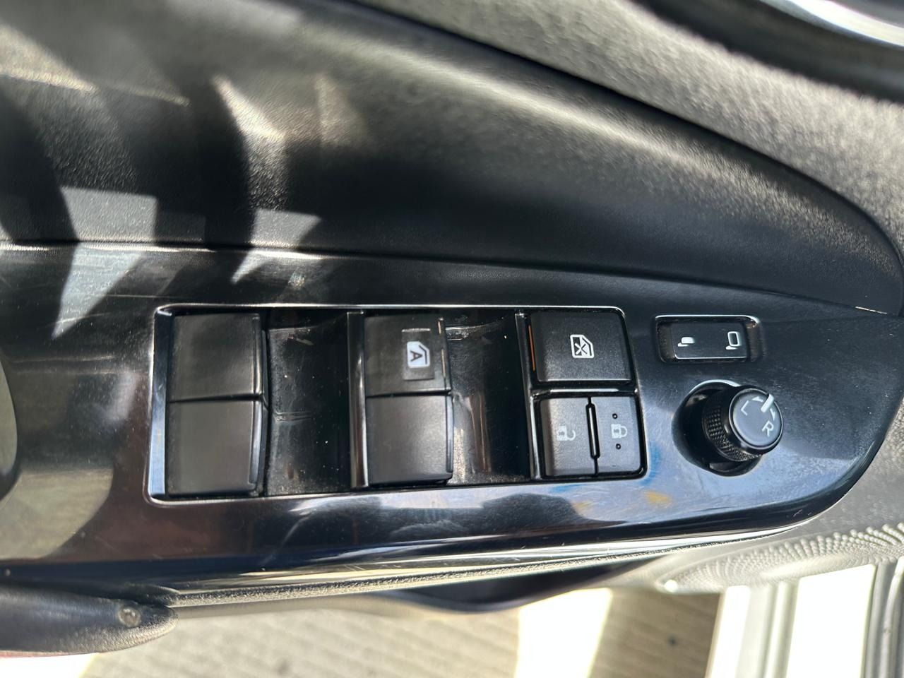 Toyota Yaris 2019, Foto 11